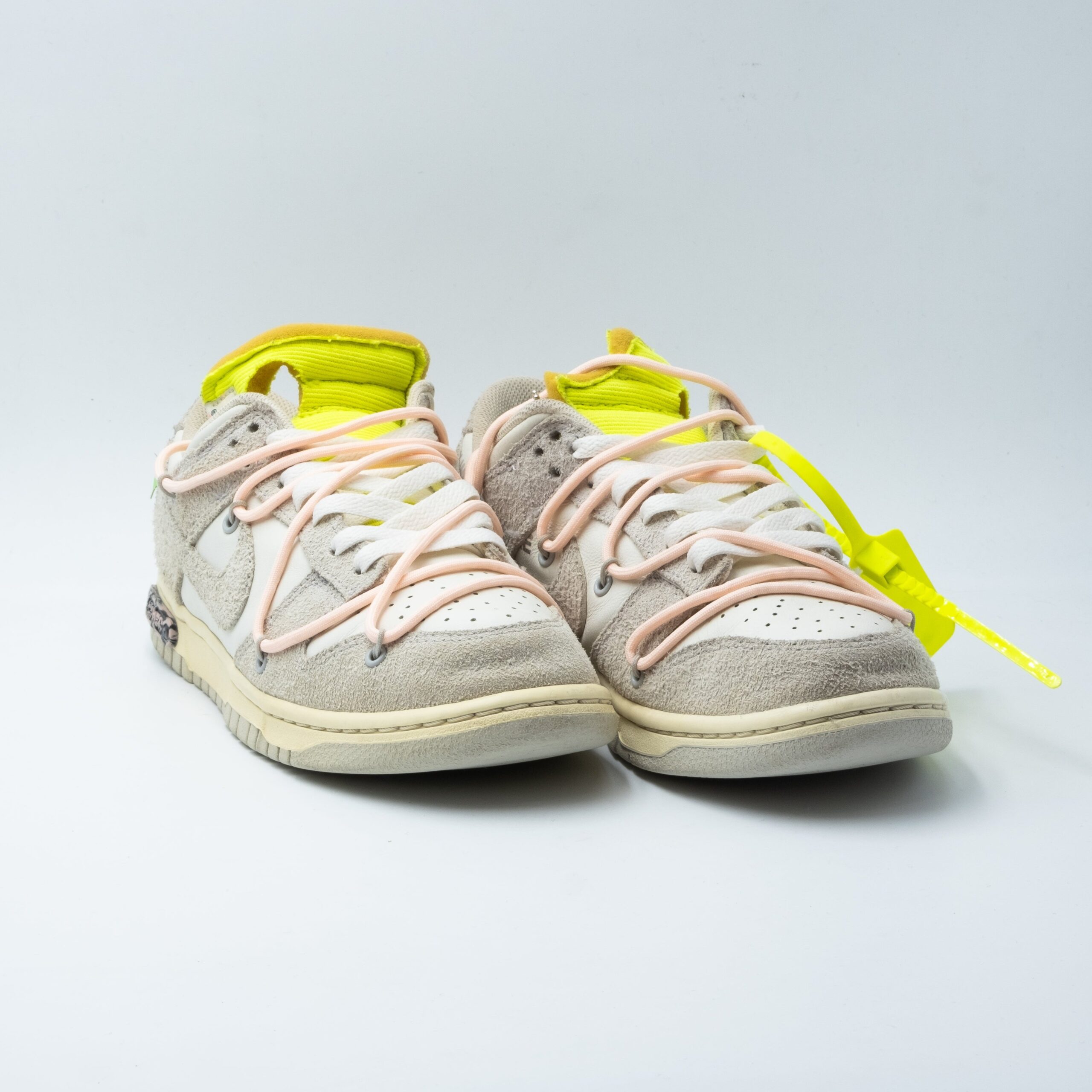 Nike Dunk Low x Off-White Lot 26 - Image 2