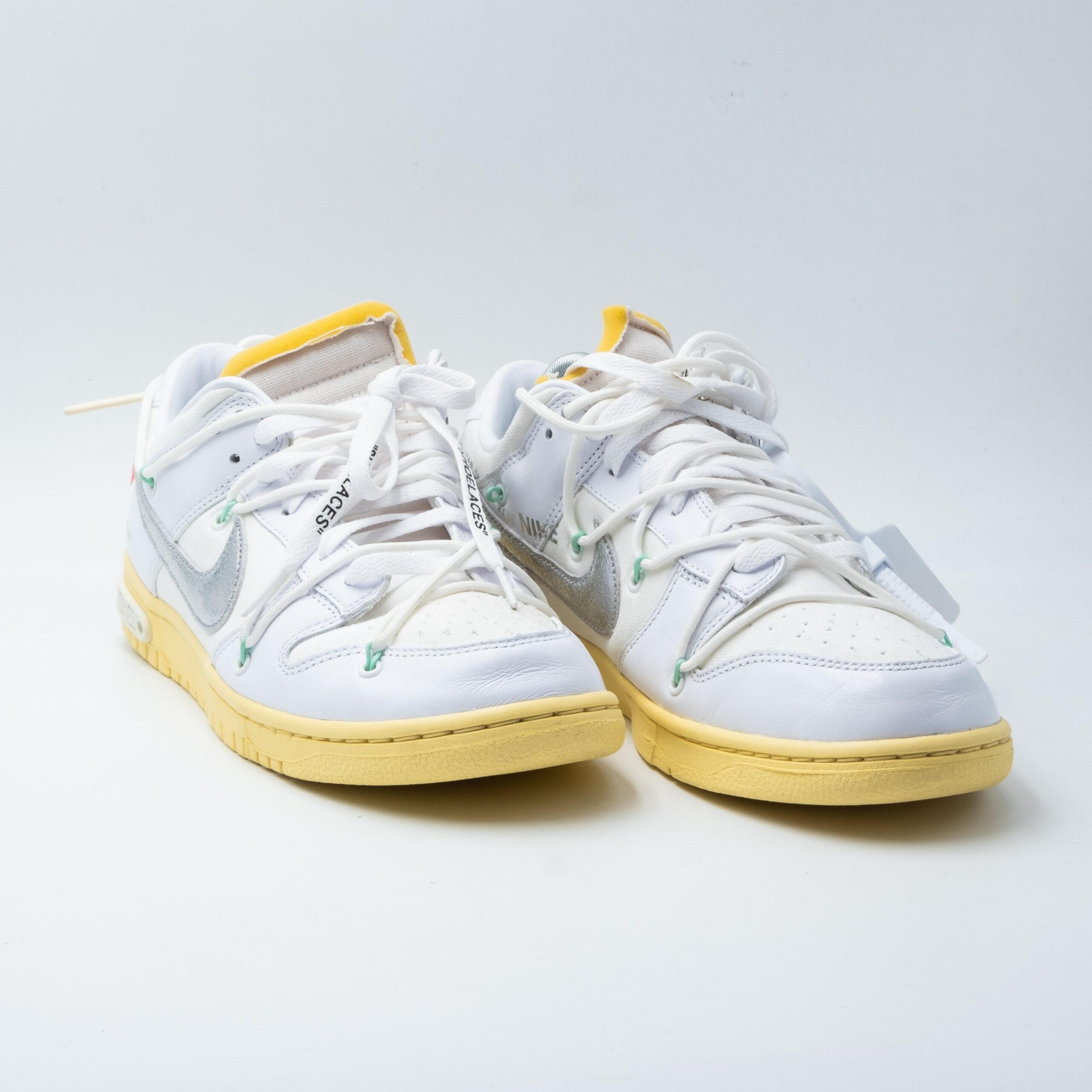 Nike Dunk Low Off-White Lot 1 - Image 2